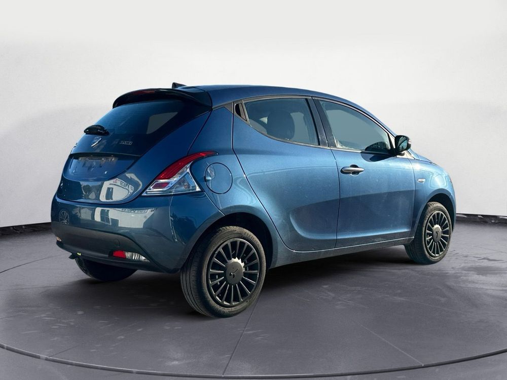 Miniatura Ypsilon 5