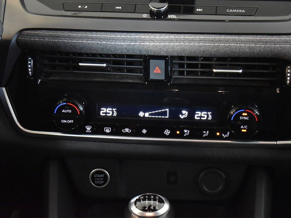 Miniatura Qashqai 15